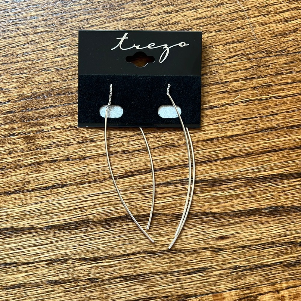 Trezo Threader Earrings - Picture 2 of 3